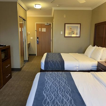 Comfort Inn & Suites Ocean Shores Bagian luar foto