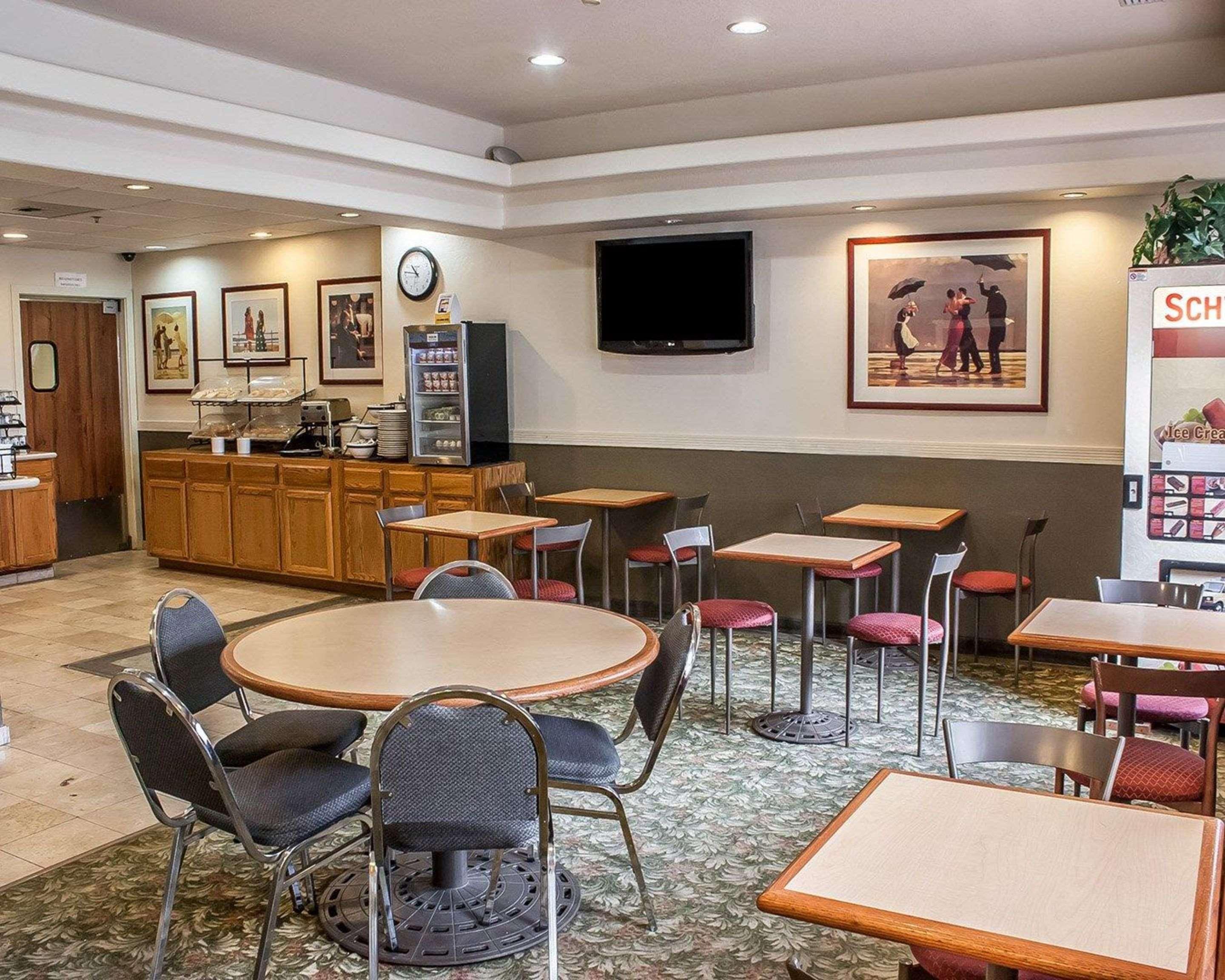 Comfort Inn & Suites Ocean Shores Bagian luar foto
