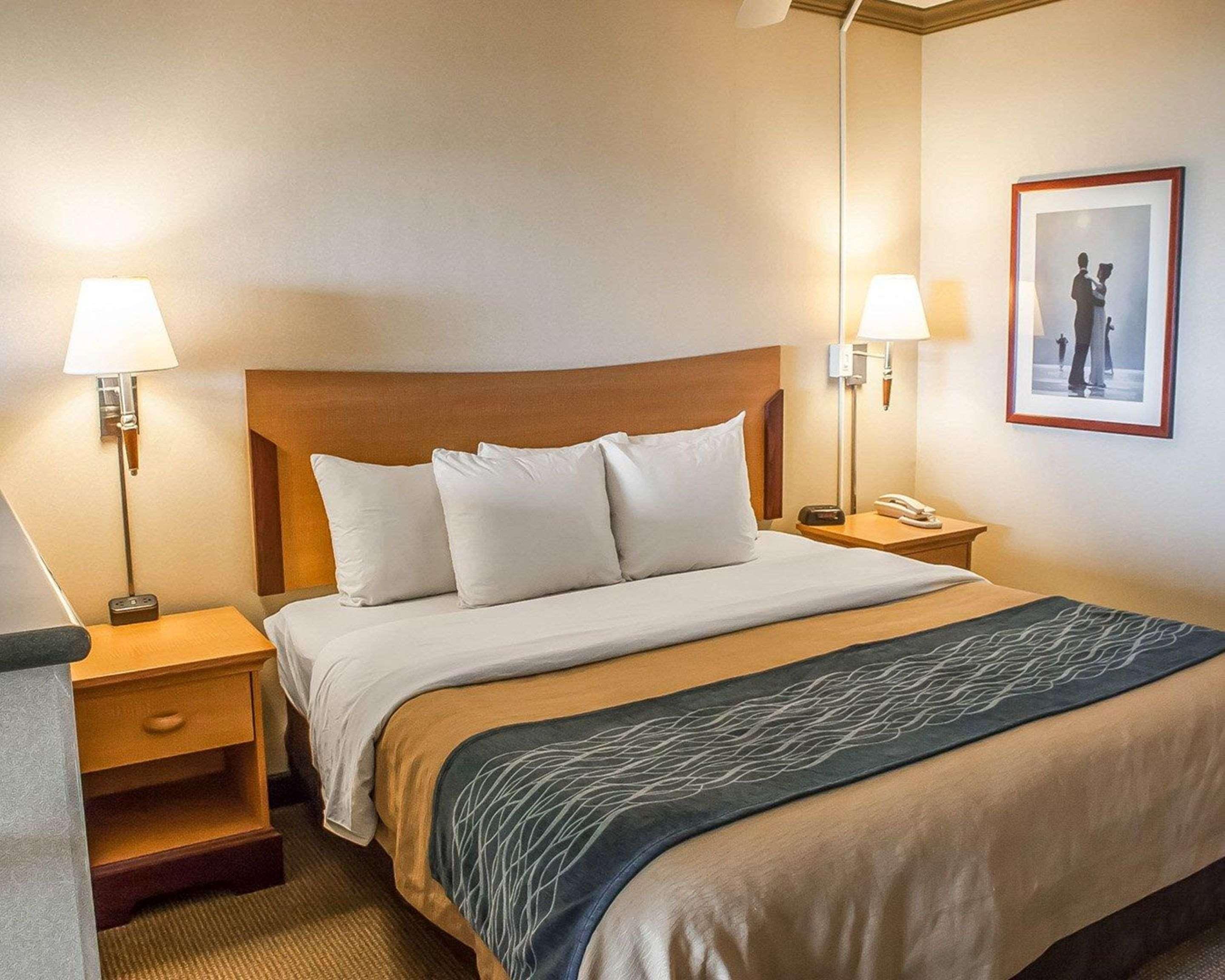 Comfort Inn & Suites Ocean Shores Bagian luar foto