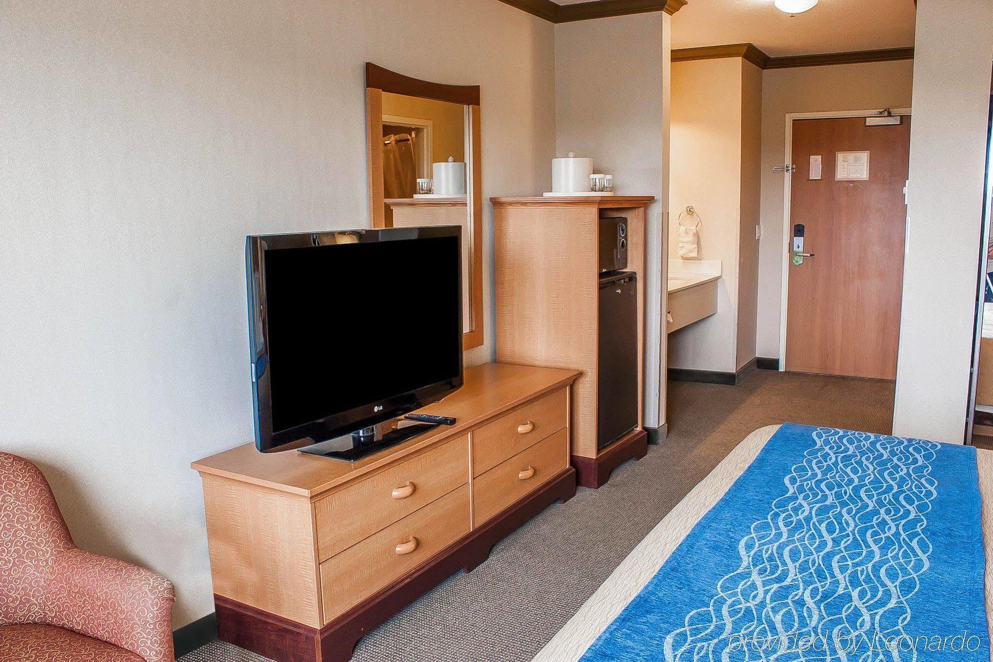 Comfort Inn & Suites Ocean Shores Bagian luar foto