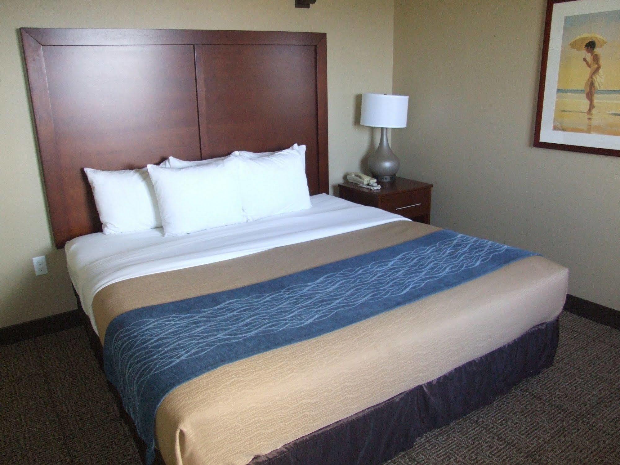 Comfort Inn & Suites Ocean Shores Bagian luar foto