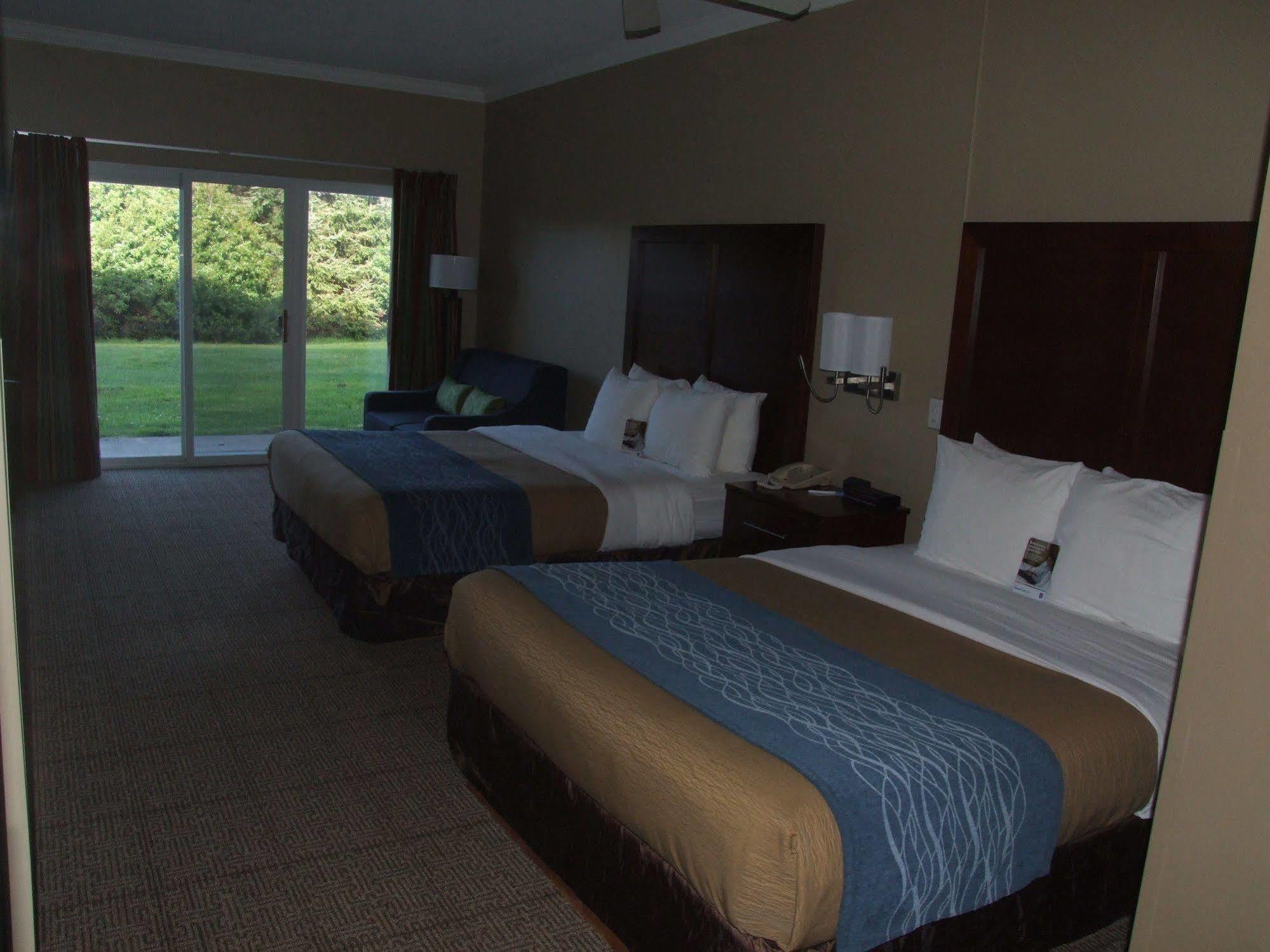 Comfort Inn & Suites Ocean Shores Bagian luar foto
