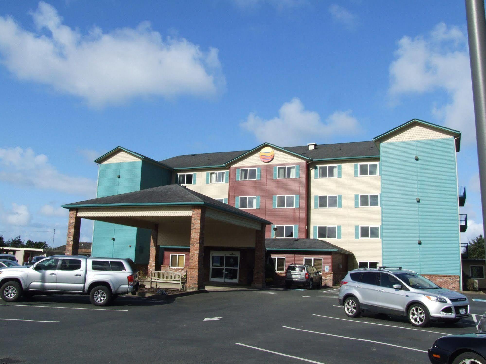Comfort Inn & Suites Ocean Shores Bagian luar foto