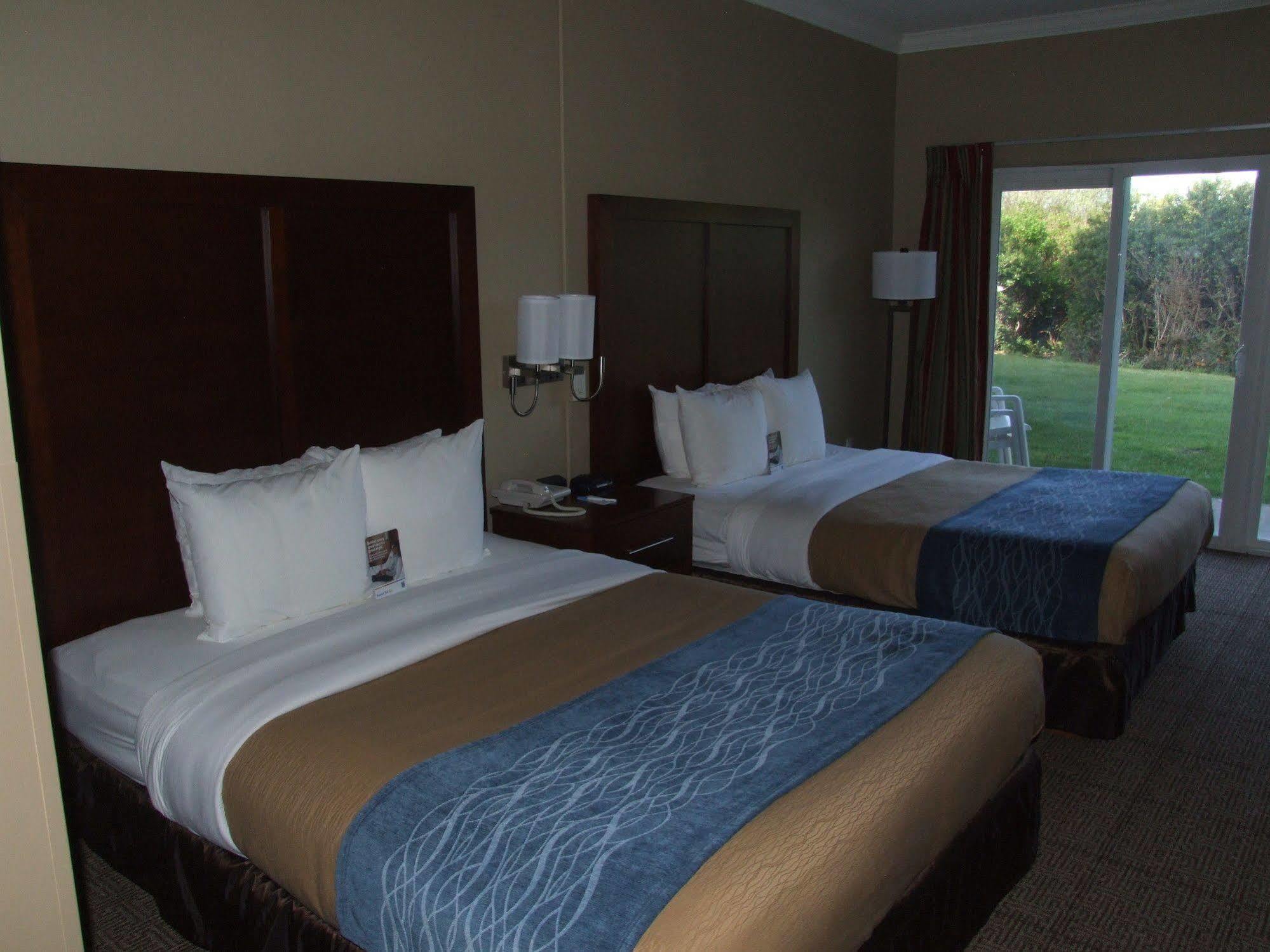 Comfort Inn & Suites Ocean Shores Bagian luar foto